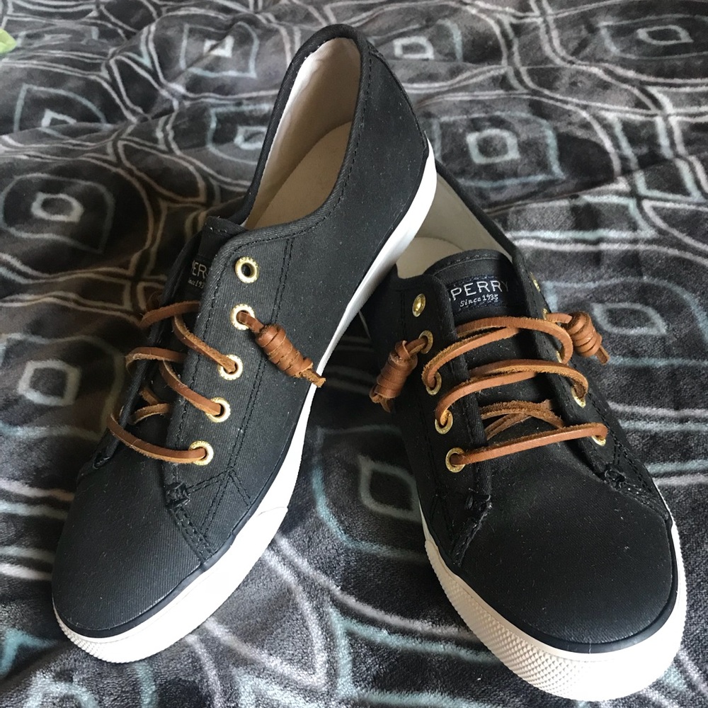 Sperry's women's top slider canvas sneaker